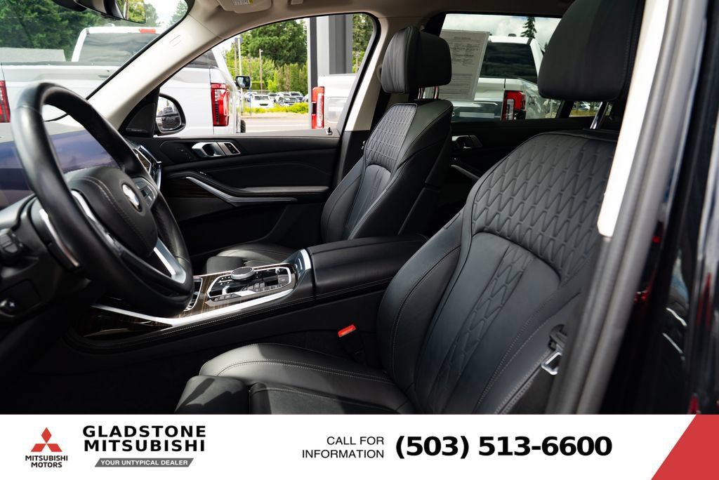 Used 2023 BMW X7 xDrive40i AWD/4WD image 22
