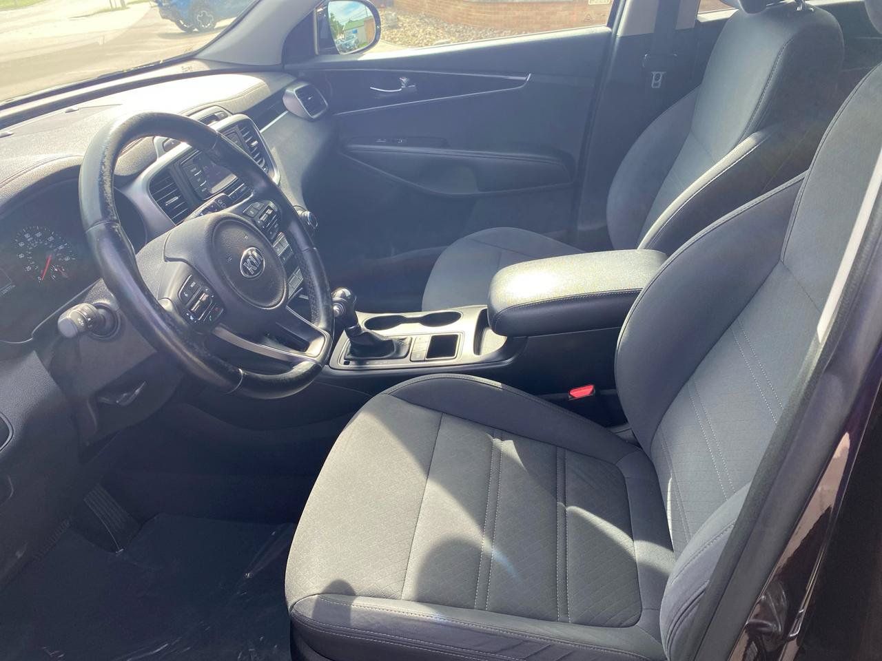 Used 2016 Kia Sorento AWD w/ LX Convenience Package image 15
