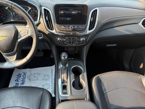 Certified 2018 Chevrolet Equinox Premier AWD/4WD image 11