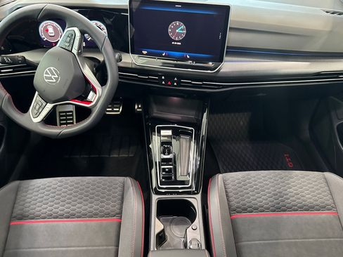New 2025 Volkswagen GTI SE image 10