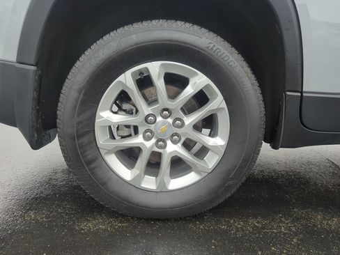 Certified 2024 Chevrolet Traverse LS w/ Safety Package image 13