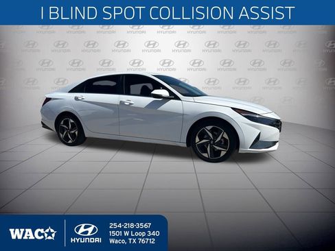 Used 2023 Hyundai Elantra Limited image 14