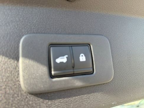 New 2026 Nissan Leaf Platinum+ image 10