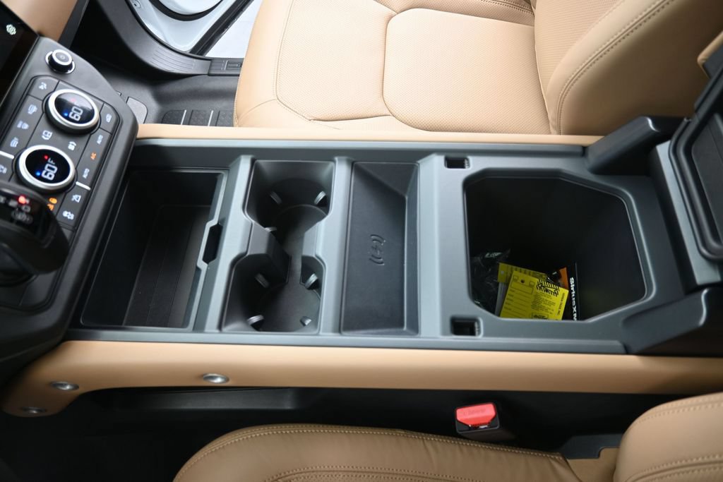 New 2026 Land Rover Defender 110 X-Dynamic SE AWD/4WD image 30