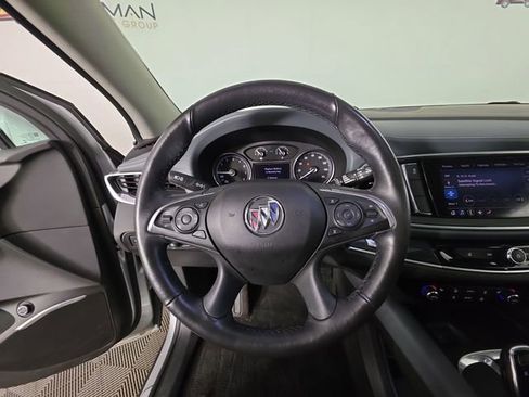 Used 2020 Buick Enclave Essence w/ Sport Touring Edition FWD image 28