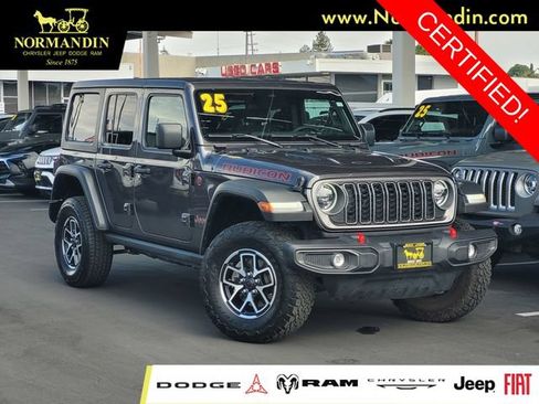 Certified 2025 Jeep Wrangler Unlimited Rubicon w/ Convenience Group AWD/4WD image 1