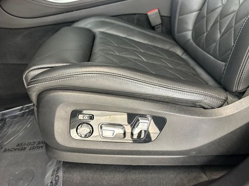 Used 2024 BMW X5 xDrive40i AWD/4WD image 14