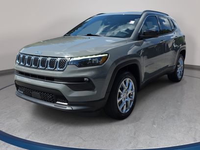 Used 2023 Jeep Compass Latitude w/ Sun and Sound Group