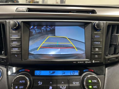 Used 2016 Toyota RAV4 XLE w/ Convenience Package AWD/4WD image 19
