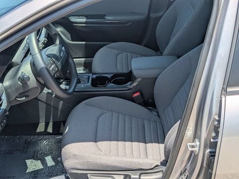 Used 2025 Kia K4 EX FWD image 13
