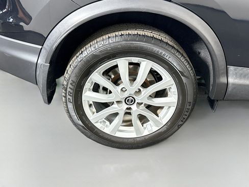 Used 2021 Nissan Rogue Sport S FWD image 32