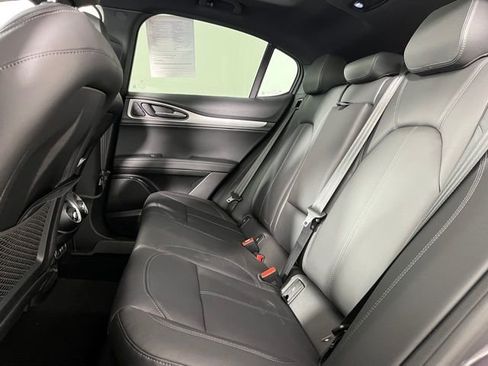 Used 2025 Alfa Romeo Stelvio Sprint w/ Convenience Package image 41