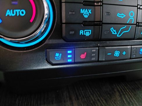 Used 2020 Ford F250 Lariat AWD/4WD image 4