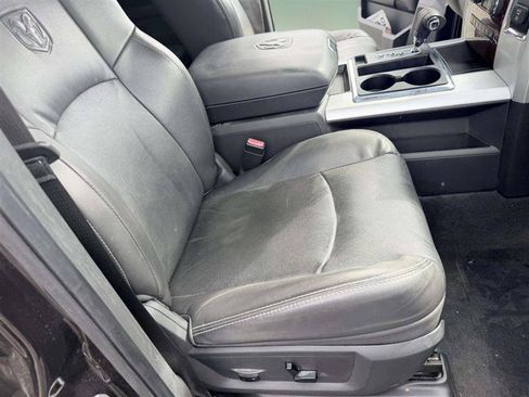 Used 2011 RAM 1500 Laramie AWD/4WD image 33