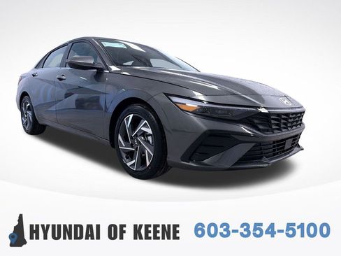 New 2026 Hyundai Elantra Limited FWD image 1