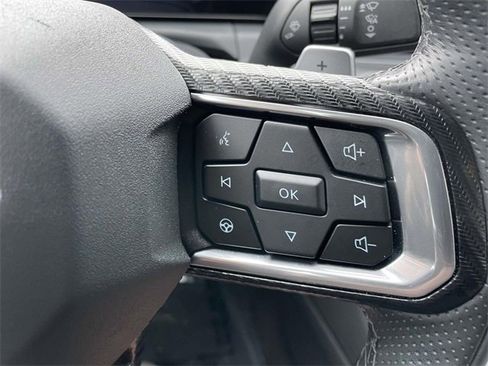 Used 2025 Ford Mustang GT Premium image 16