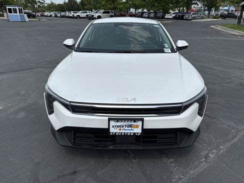 Used 2026 Kia K4 FWD image 4
