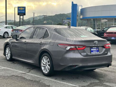 Used 2023 Toyota Camry LE FWD image 5