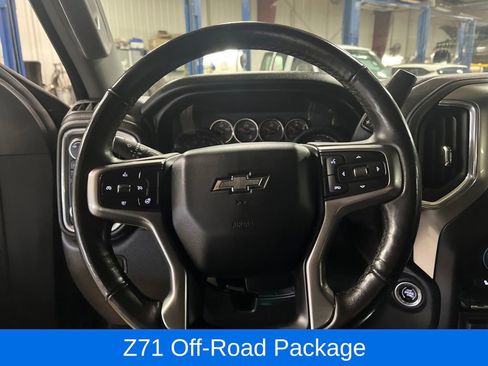 Used 2019 Chevrolet Silverado 1500 RST image 18