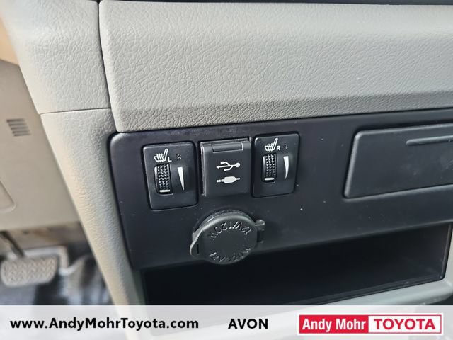 Used 2019 Toyota Sienna XLE w/ XLE Navigation Package FWD image 26