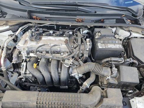 Used 2021 Toyota Corolla LE image 13