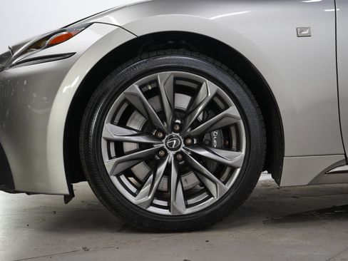 Used 2018 Lexus LS 500 F Sport w/ Accessory Package (Z2) AWD/4WD image 27