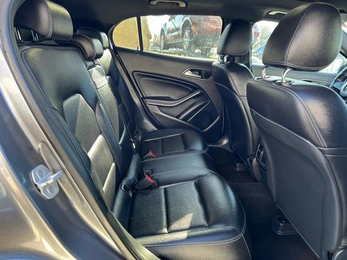 Used 2017 Mercedes-Benz GLA 250 4MATIC image 14