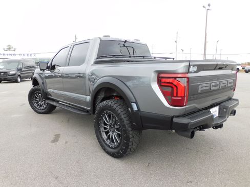 Used 2025 Ford F150 Raptor image 13