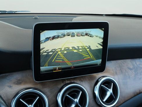 Used 2020 Mercedes-Benz GLA 250 image 26