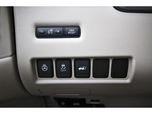 Used 2018 Nissan Murano Platinum w/ Cargo Package FWD image 20