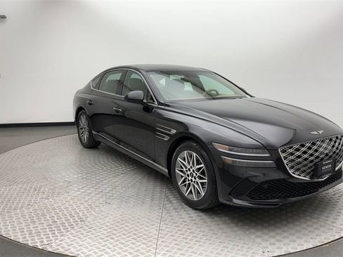 Certified 2025 Genesis G80 2.5T image 8