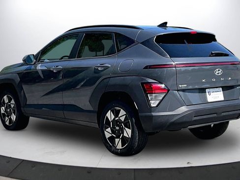 Used 2024 Hyundai Kona SEL w/ Convenience Package AWD/4WD image 7