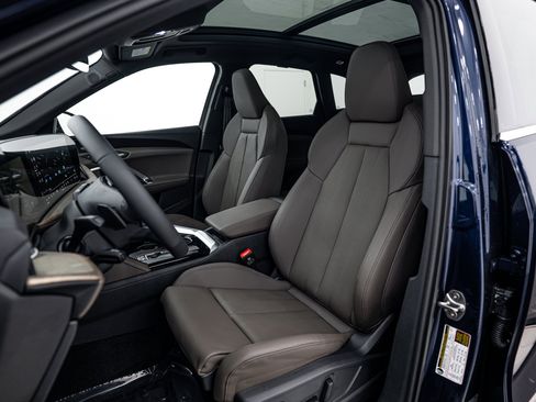 New 2025 Audi Q5 Premium Plus image 15