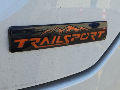 Used 2025 Honda Pilot TrailSport image 31