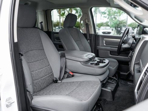 Used 2018 RAM 2500 Big Horn image 37