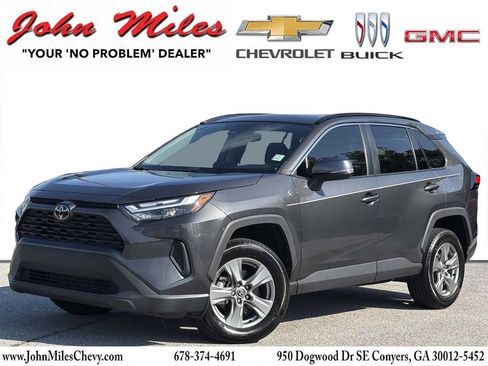 Used 2024 Toyota RAV4 XLE w/ Convenience Package FWD image 1