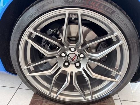 Used 2024 Chevrolet Corvette Z06 w/ Stealth Interior Trim Package RWD image 24