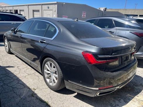 Used 2020 BMW 740i xDrive w/ Cold Weather Package AWD/4WD image 5