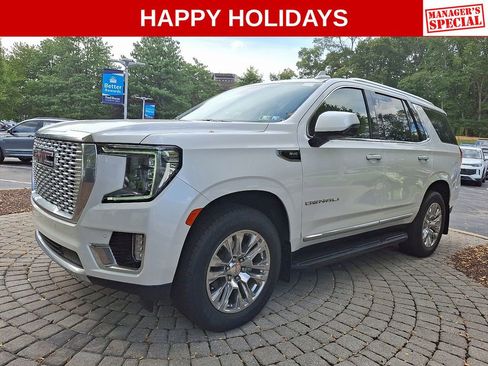 Used 2021 GMC Yukon Denali image 3