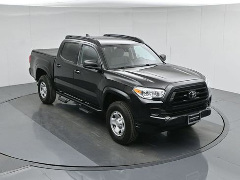Used 2023 Toyota Tacoma SR image 39