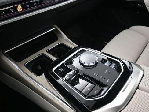 New 2025 BMW 760i xDrive w/ Executive Package image 33