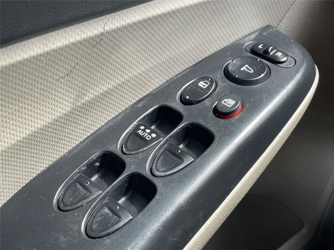 Used 2011 Honda Civic LX image 23
