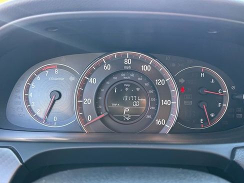 Used 2017 Honda Accord Sport Special Edition image 30