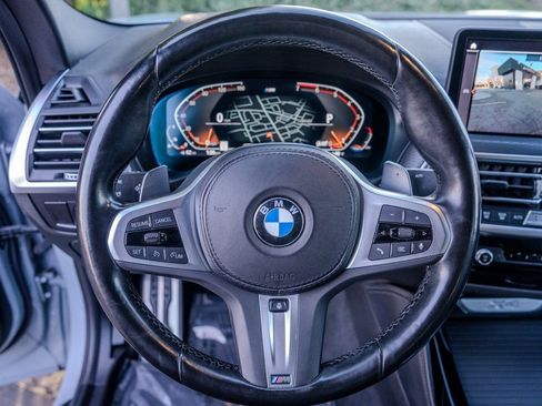Used 2023 BMW X4 xDrive30i w/ M Sport Package image 5