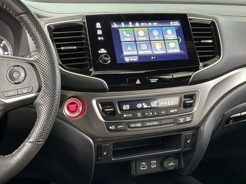 Certified 2024 Honda Passport EX-L image 13