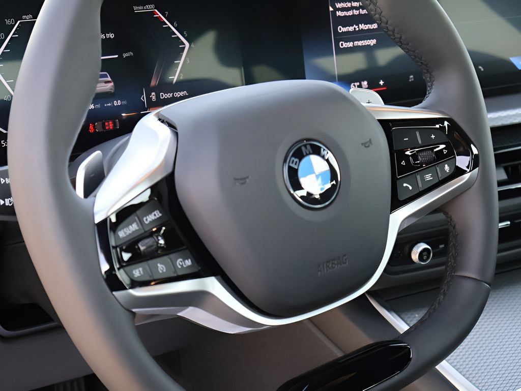 Used 2026 BMW 330i xDrive Sedan w/ Convenience Package AWD/4WD image 20