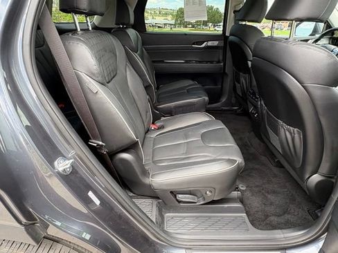 Used 2024 Hyundai Palisade Limited AWD/4WD image 29