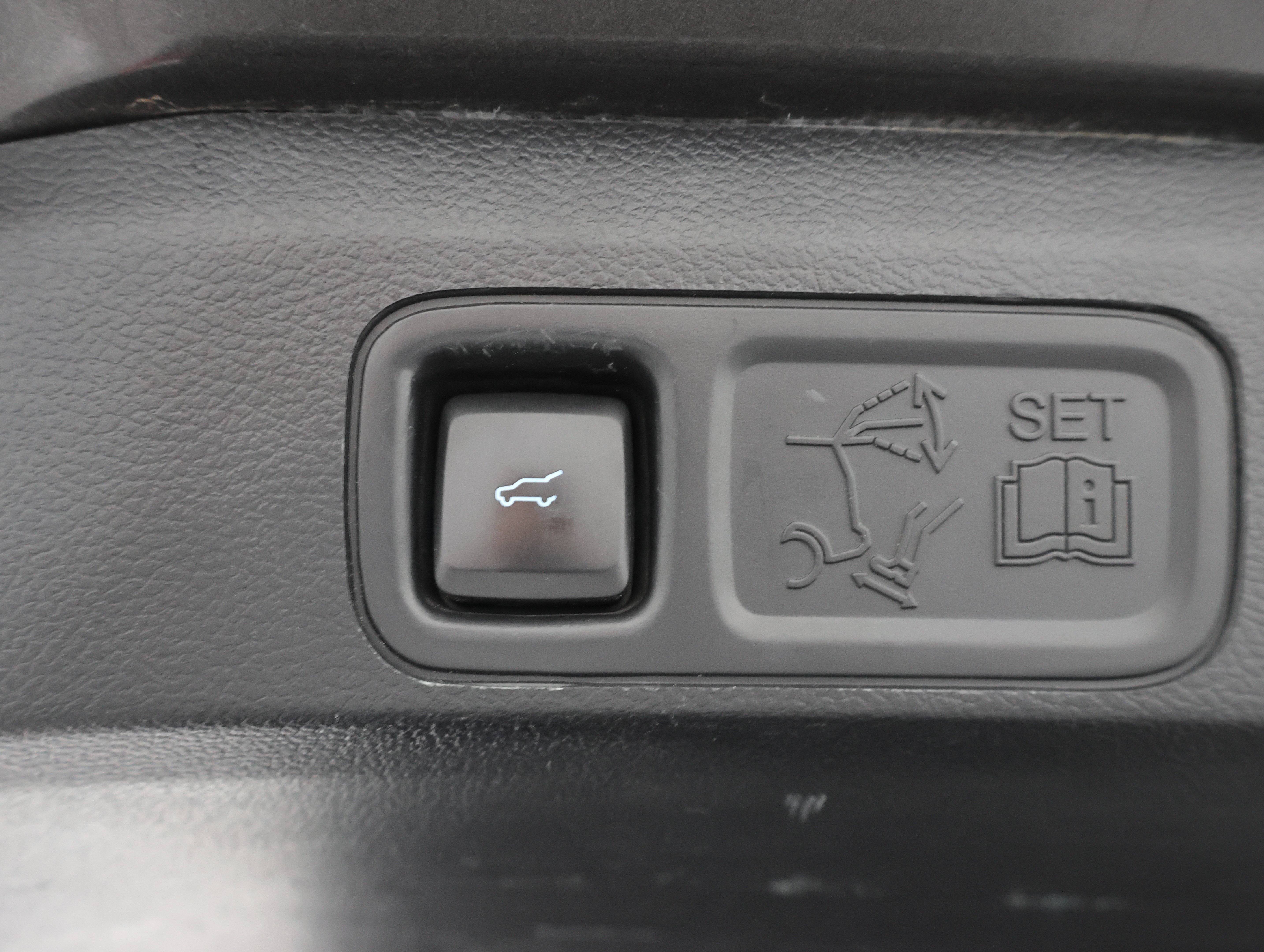 Used 2021 Ford Expedition Max Limited AWD/4WD image 31