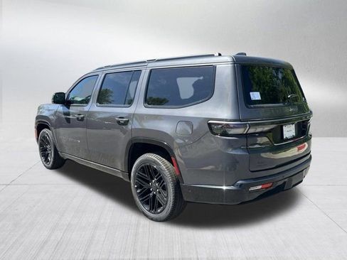 New 2026 Jeep Grand Wagoneer Limited AWD/4WD image 7