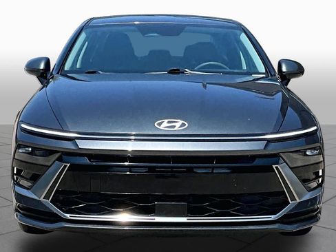 Used 2025 Hyundai Sonata SEL FWD image 4